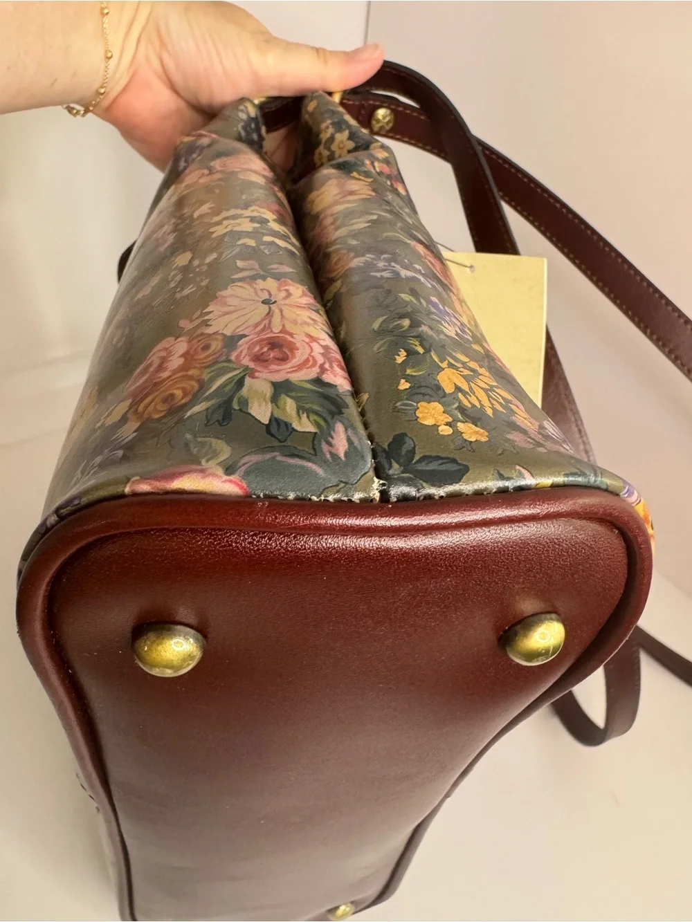 #384 Patricia Nash Larone Leather Shoulder Bag English Country Garden